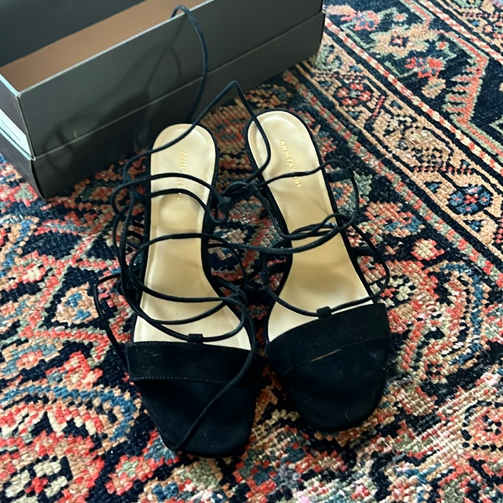 New Ann Taylor Magdalena Black Suede Wrap Heeled Sandal size 7
